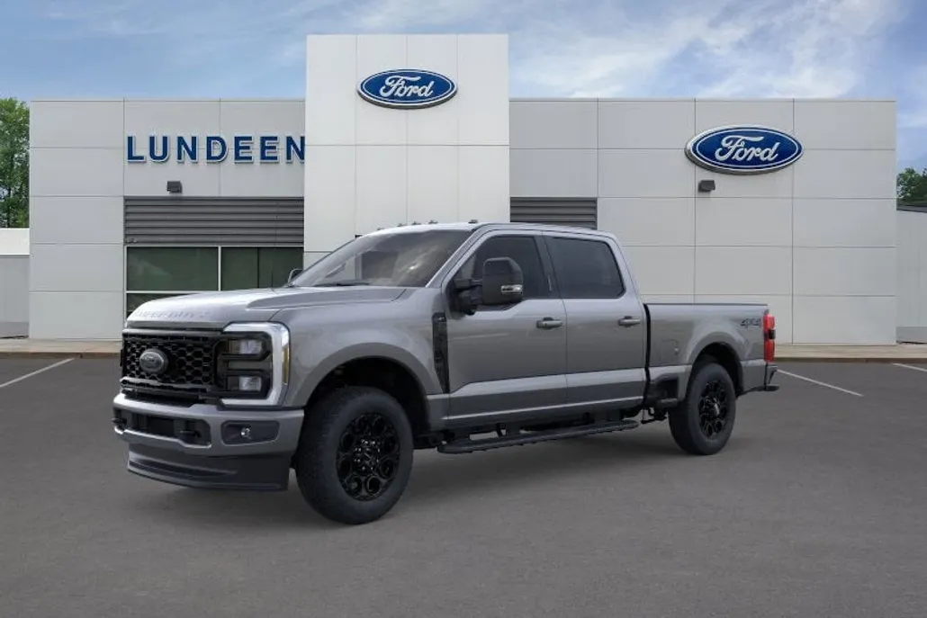 2026 Ford F-350 XLT photo 1