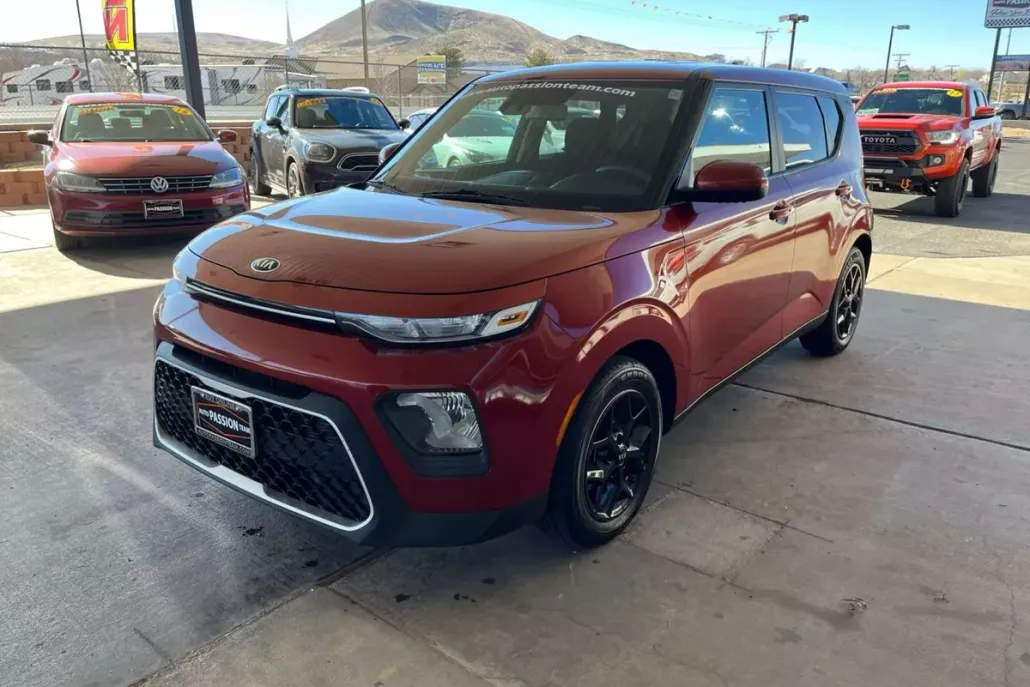2021 Kia Soul S photo 1