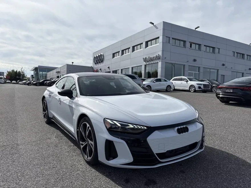 2023 Audi e-tron GT Premium Plus photo 1