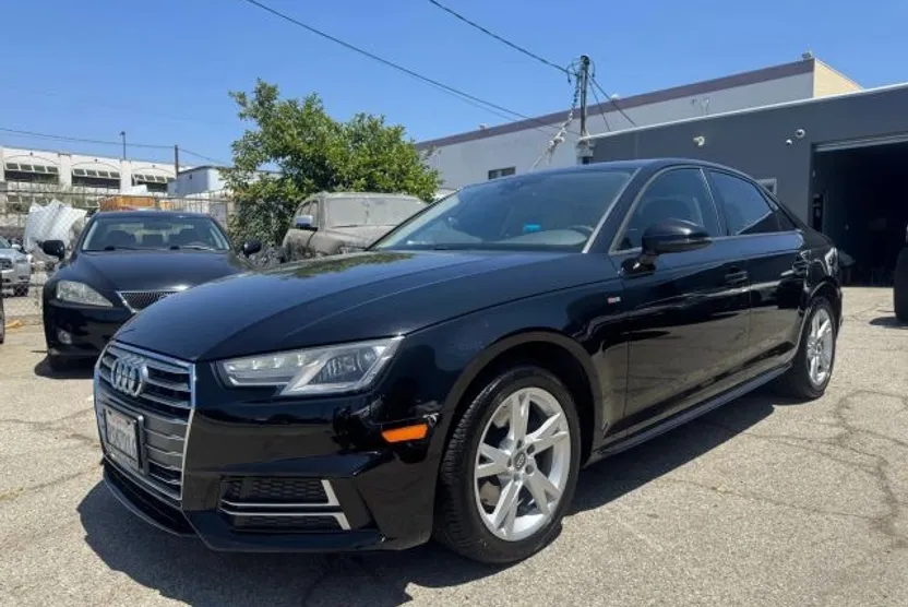 2018 Audi A4 Ultra Premium photo 1