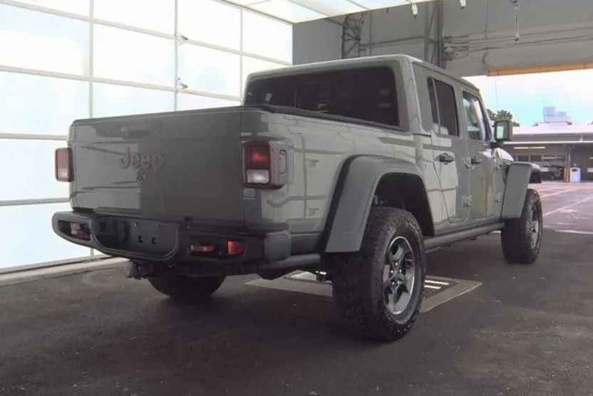 2022 Jeep Gladiator Rubicon photo 1