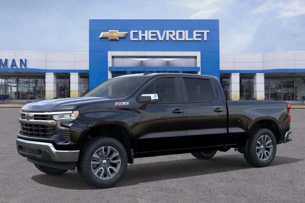 2026 Chevrolet Silverado 1500 LT photo 1
