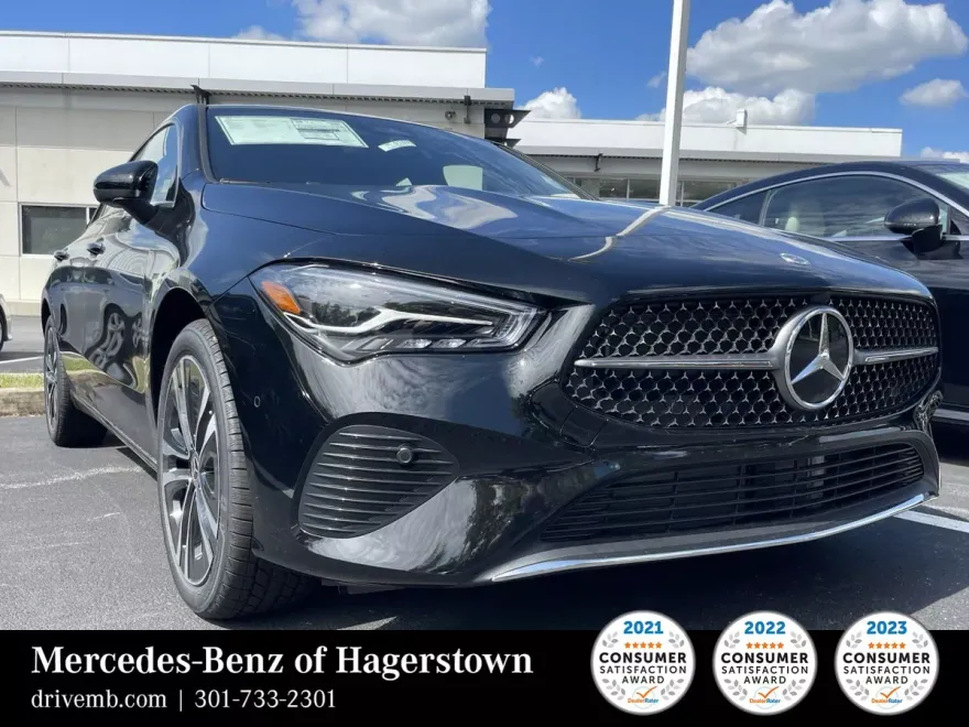 2025 Mercedes Benz CLA 250 4MATIC photo 1