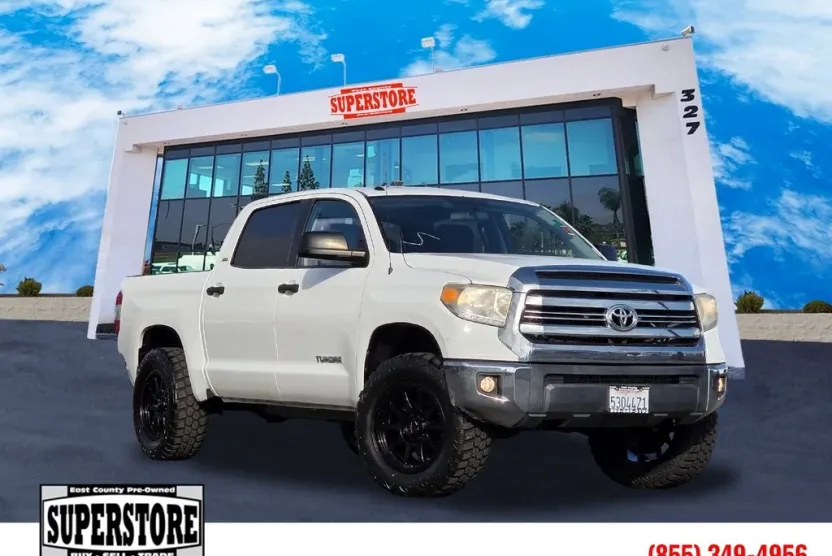 2016 Toyota Tundra SR5 photo 1