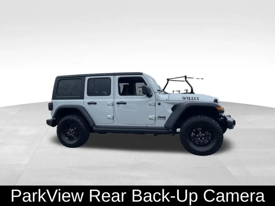 2024 Jeep Wrangler Willys photo 1