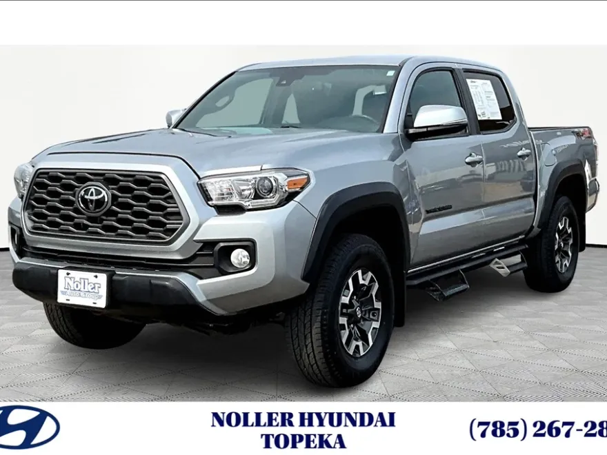 2023 Toyota Tacoma TRD Off-Road photo 1