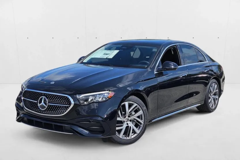 2025 Mercedes Benz E 350 4MATIC Sedan photo 1