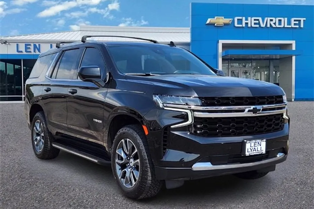 2023 Chevrolet Tahoe LS photo 1