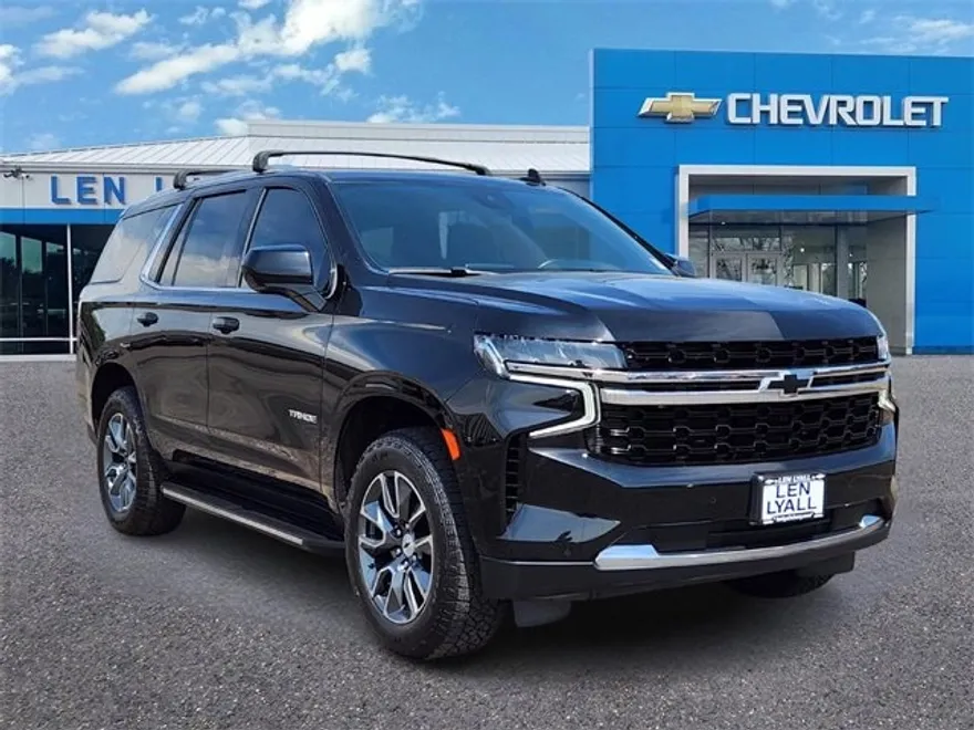 2023 Chevrolet Tahoe LS photo 1