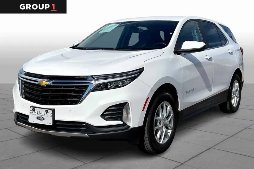 2024 Chevrolet Equinox LT photo 1