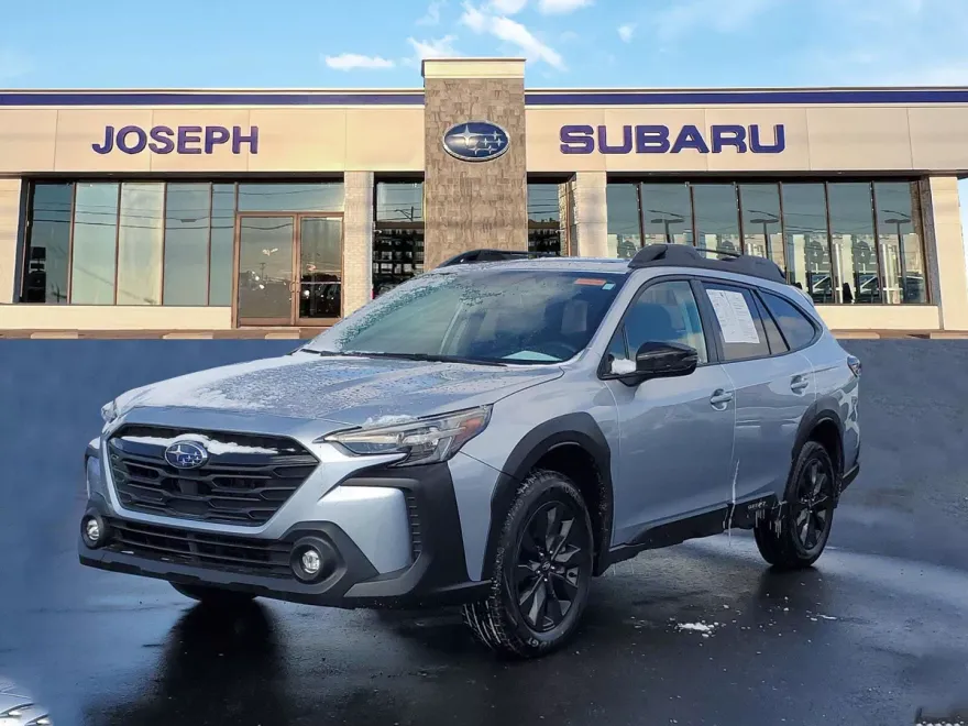 2025 Subaru Outback Onyx Edition photo 1