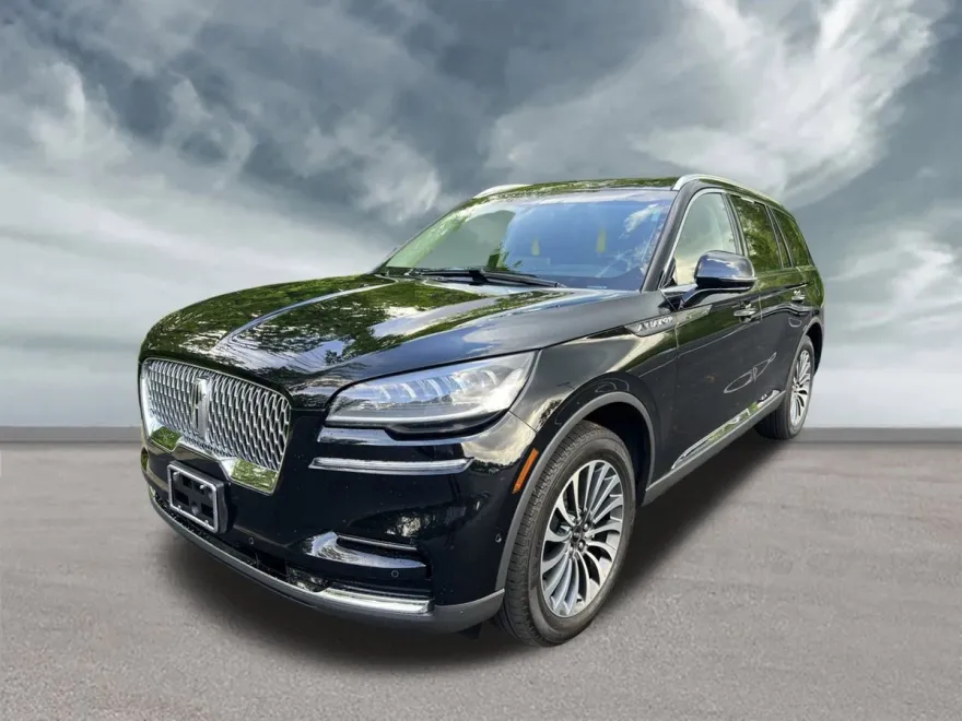 2022 Lincoln Aviator Reserve photo 1