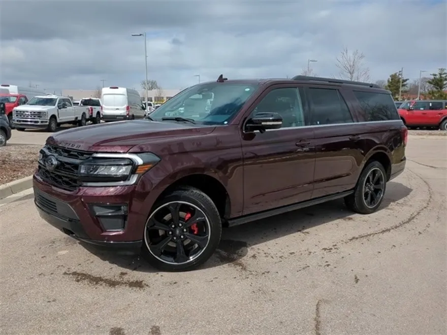 2024 Ford Expedition MAX Limited photo 1