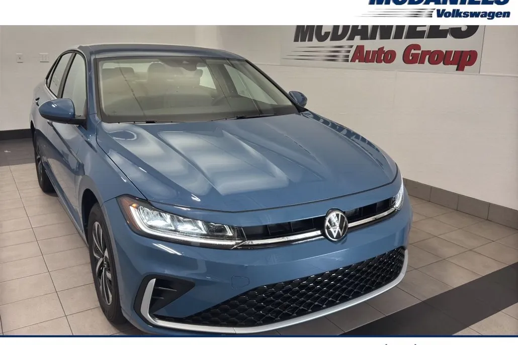 2025 Volkswagen Jetta 1.5T S photo 1