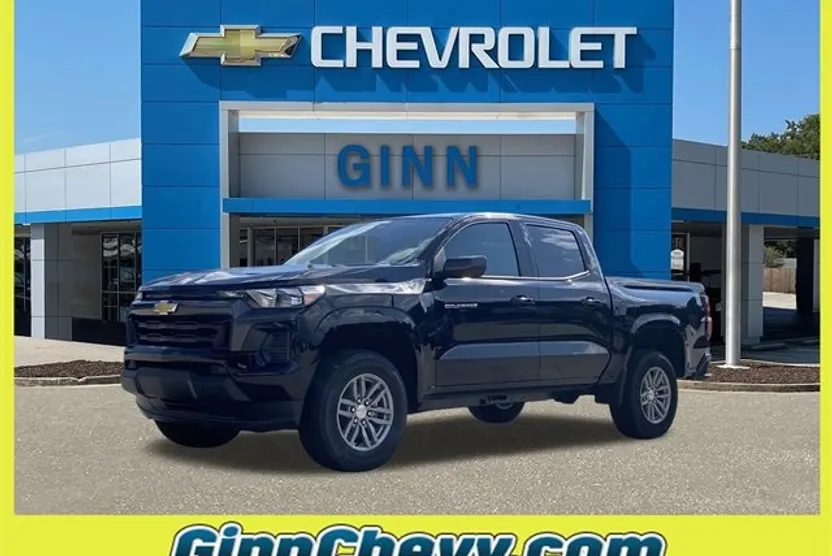 2026 Chevrolet Colorado LT photo 1