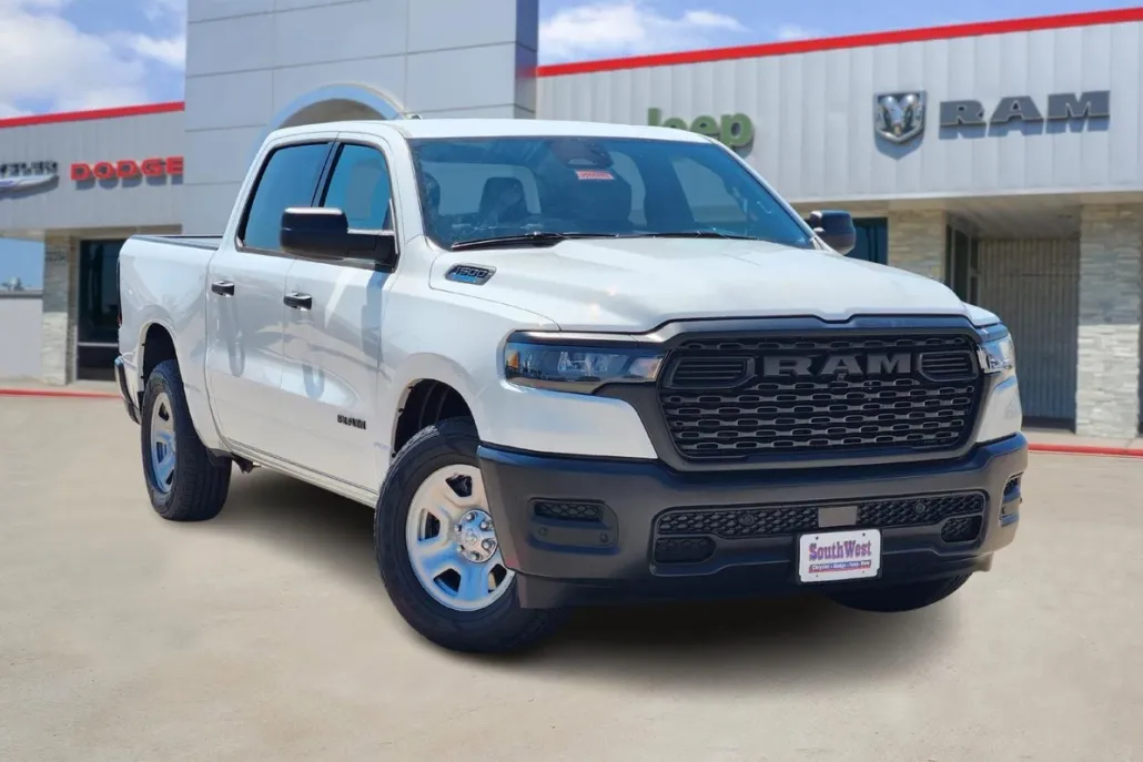 2025 Ram 1500 Tradesman photo 1