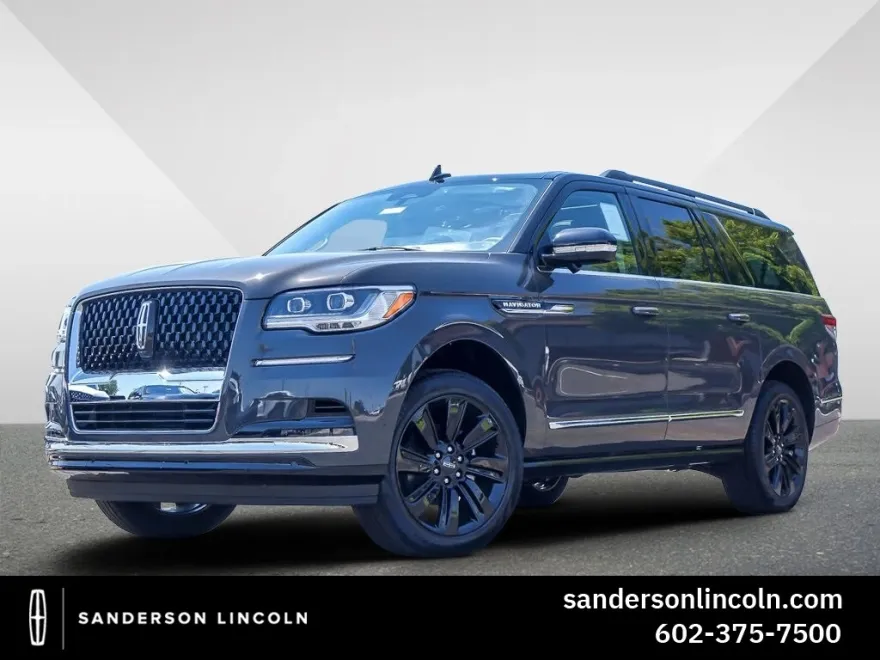 2024 Lincoln Navigator Black Label photo 1