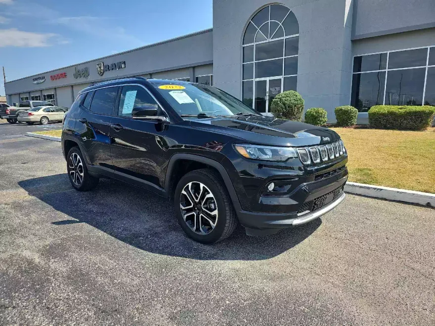 2022 Jeep Compass Limited photo 1
