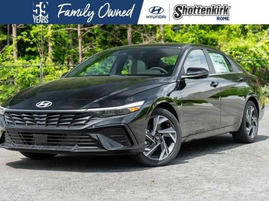 2025 Hyundai Elantra Hybrid Limited photo 1