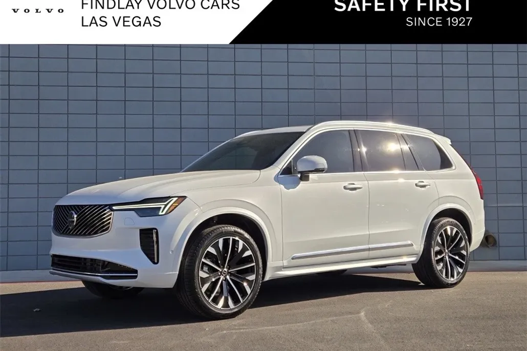 2025 Volvo XC90 Plus photo 1