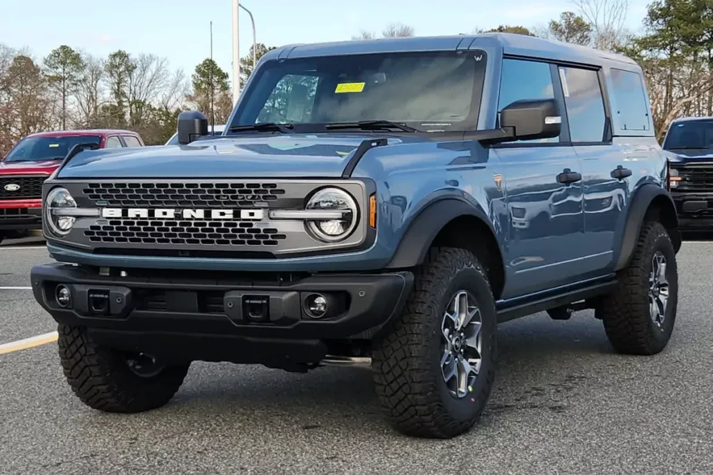 2025 Ford Bronco Badlands photo 1
