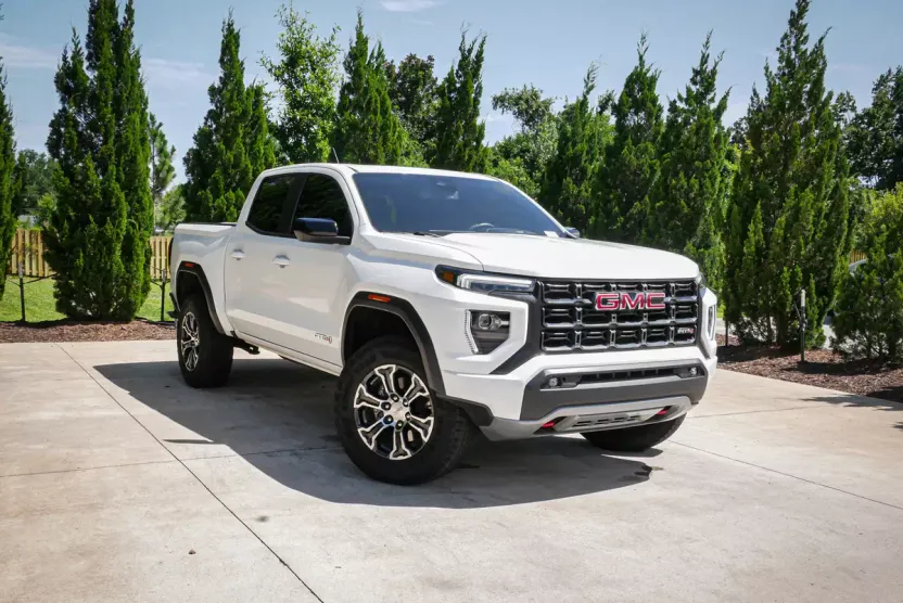 2023 Gmc Canyon AT4 photo 1