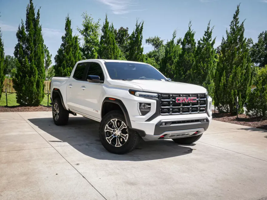 2023 Gmc Canyon AT4 photo 1