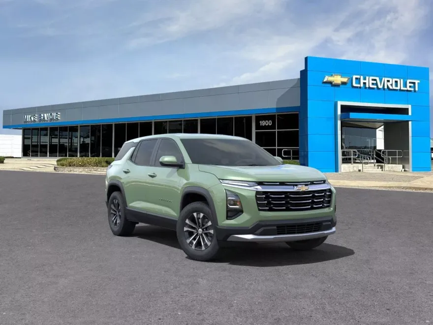 2026 Chevrolet Equinox LT photo 1