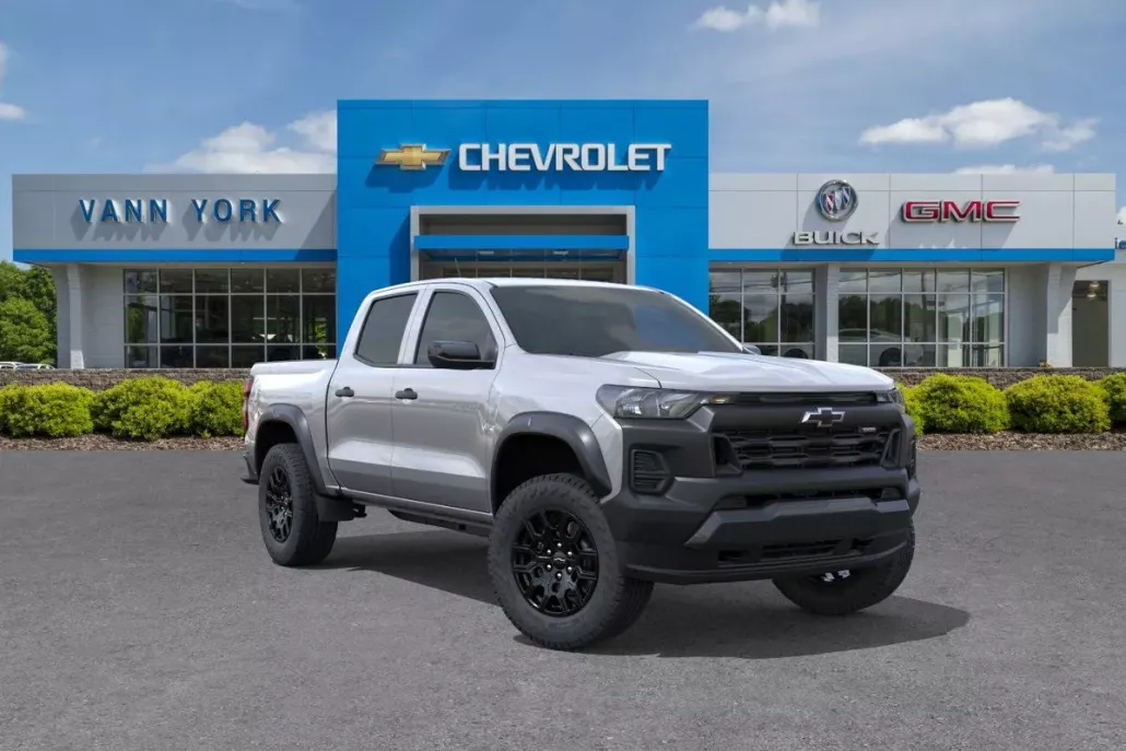 2026 Chevrolet Colorado Trail Boss photo 1
