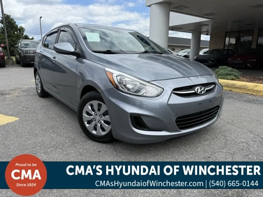 2017 Hyundai Accent SE photo 1