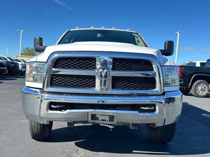 2016 Ram 3500 Tradesman photo 1
