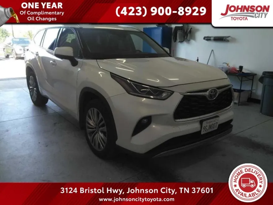 2023 Toyota Highlander L photo 1