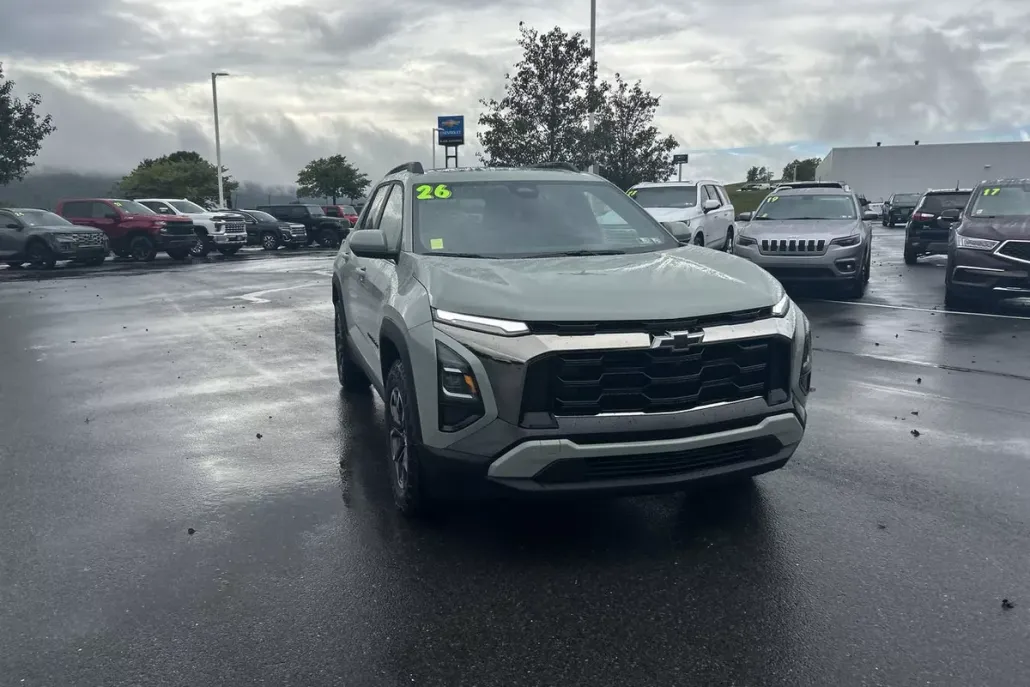 2026 Chevrolet Equinox ACTIV photo 1