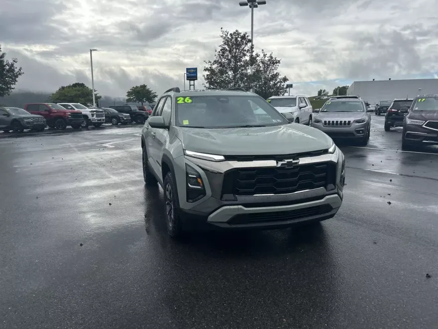 2026 Chevrolet Equinox ACTIV photo 1