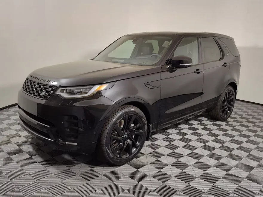 2025 Land Rover Discovery SE photo 1