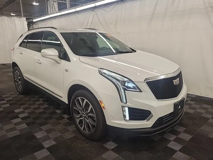 2021 Cadillac XT5 Sport photo 1