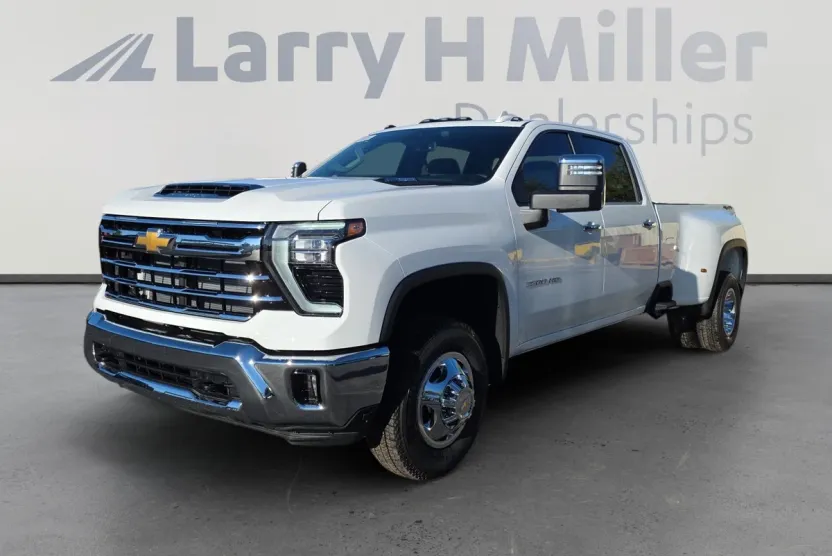 2026 Chevrolet Silverado LTZ photo 1