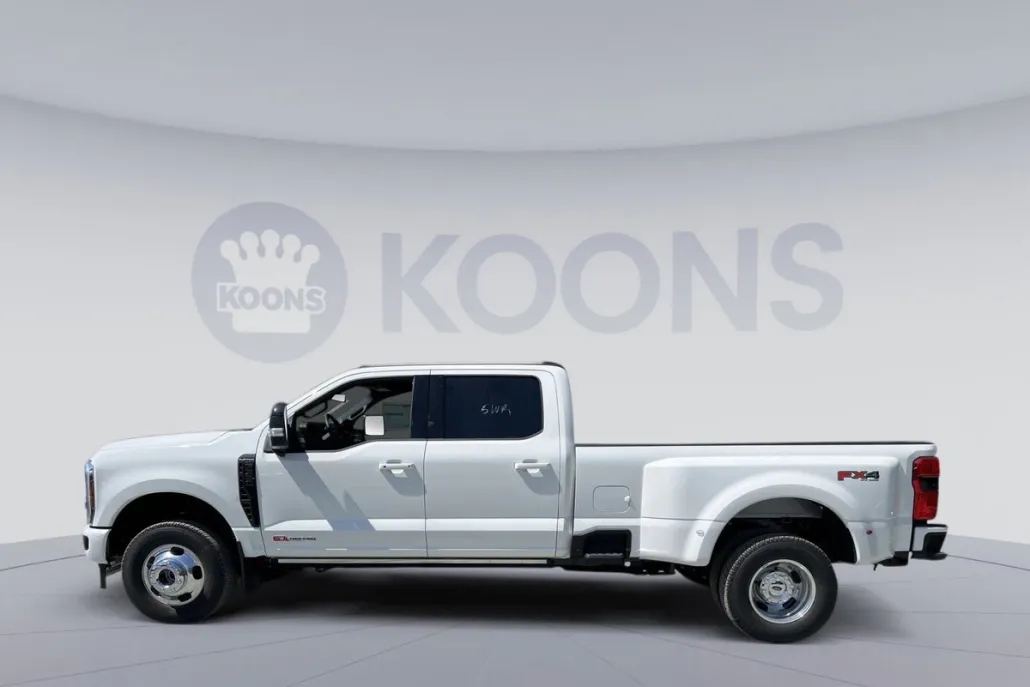 2026 Ford F-350 photo 1