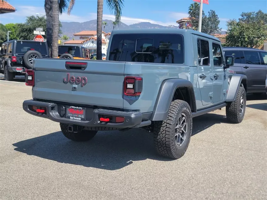 2025 Jeep Gladiator Rubicon photo 1