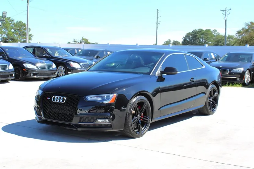 2013 Audi S5 Prestige photo 1