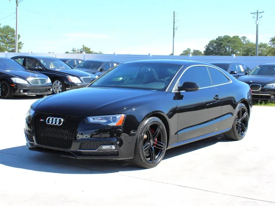 2013 Audi S5 Prestige photo 1