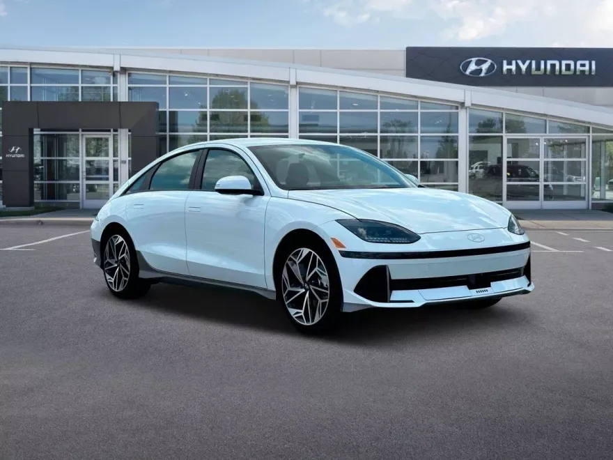 2025 Hyundai Ioniq 6 SEL photo 1