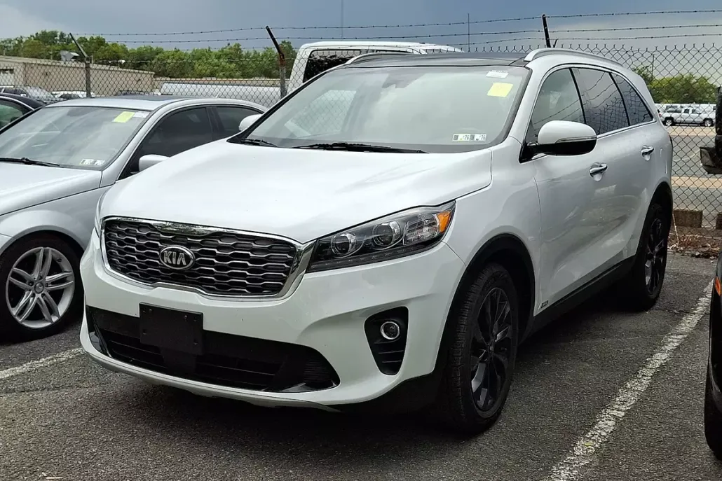 2020 Kia Sorento EX photo 1