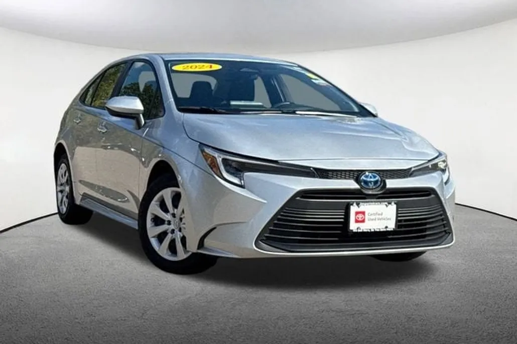 2024 Toyota Corolla Hybrid LE photo 1