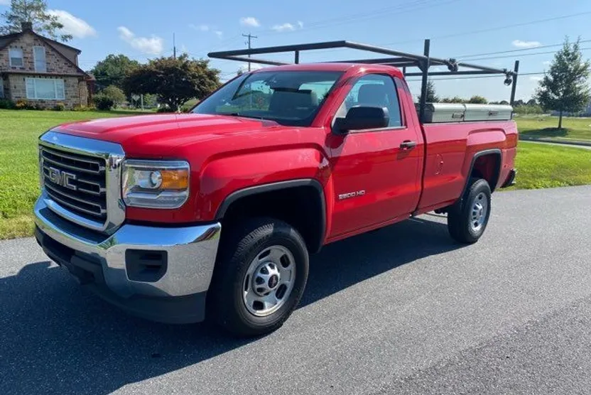 2017 Gmc Sierra Base photo 1