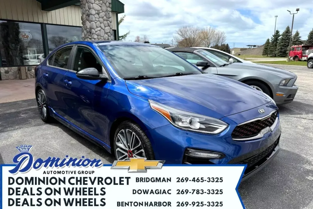 2021 Kia Forte GT photo 1