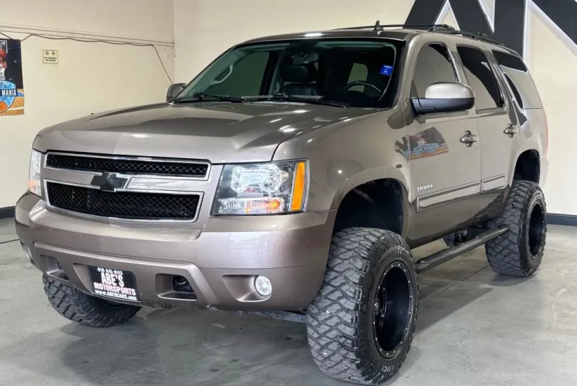 2013 Chevrolet Tahoe LT photo 1
