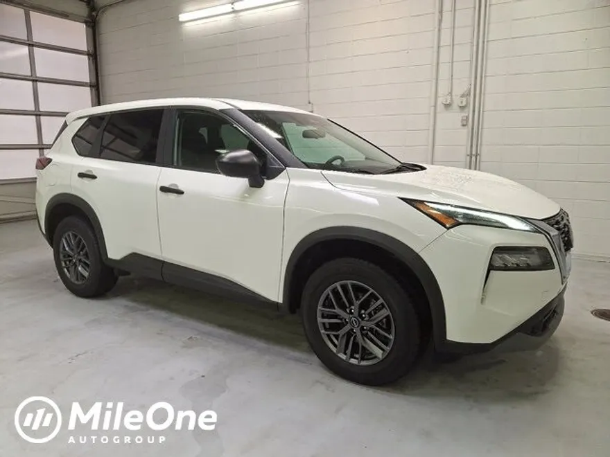 2023 Nissan Rogue S photo 1