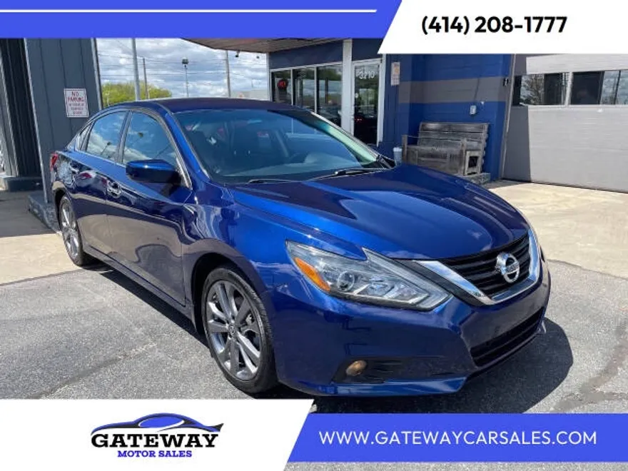 2018 Nissan Altima 2.5 SR photo 1