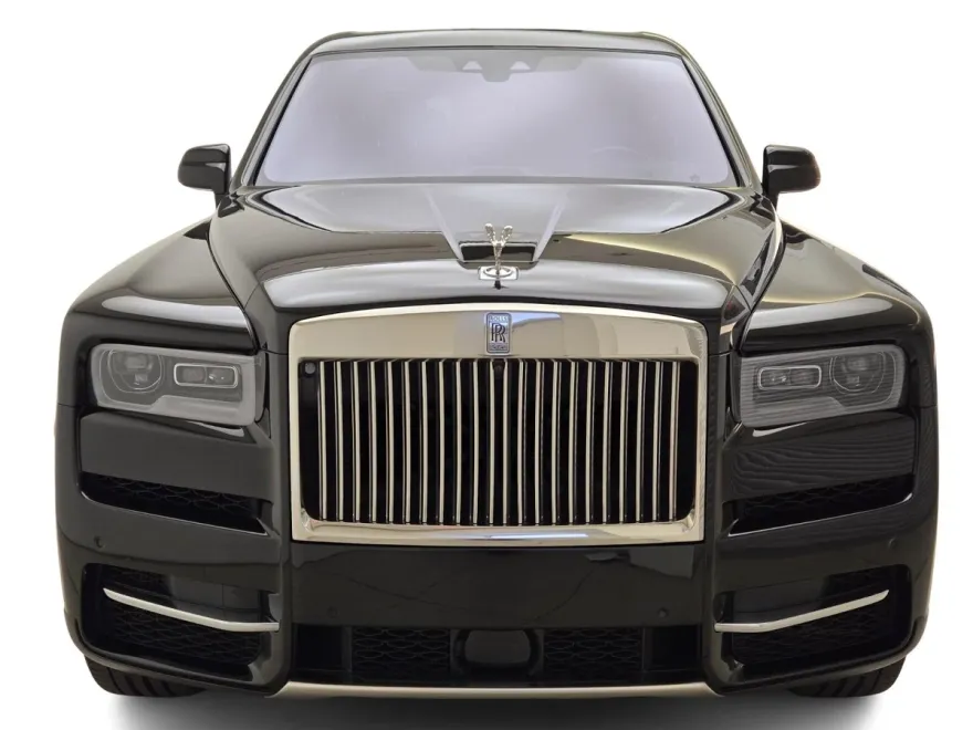 2020 Rolls Royce Cullinan photo 1